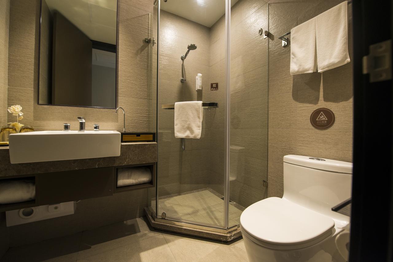Home Inn Plus Shanghai Zhangjiang Park Exterior photo